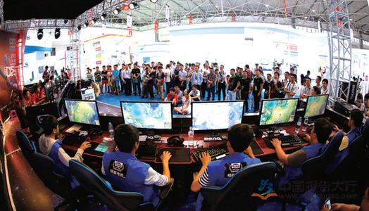 正是现代足 正是现代足